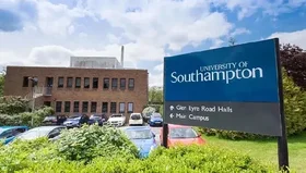 英国南安普顿大学